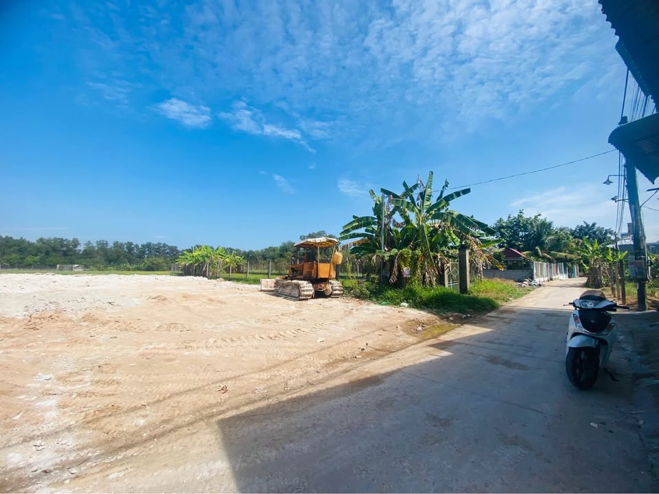 Đất nền Thạnh Phú, Vĩnh Cửu 564m² giá 4.3 tỷ - Sổ đỏ chính chủ, đầu tư lý tưởng!