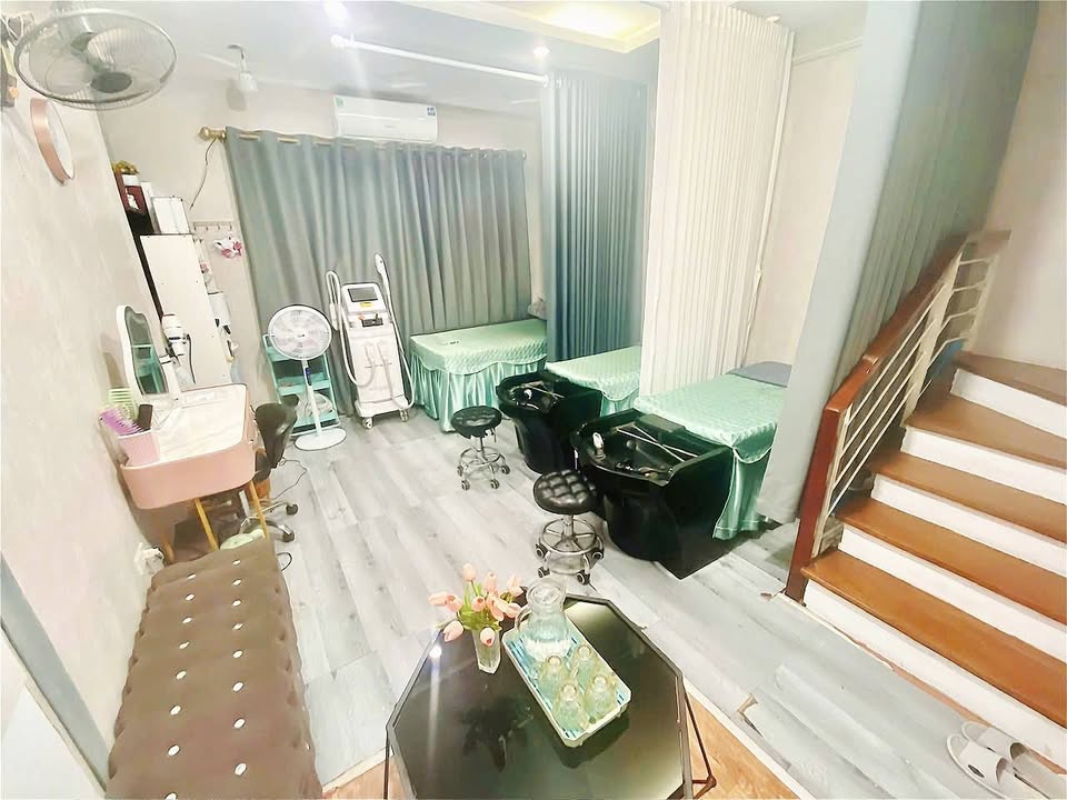 Cho thuê nhà mặt phố Nguyễn Thái Học, Hà Đông 25m² - Vị trí kinh doanh lý tưởng!