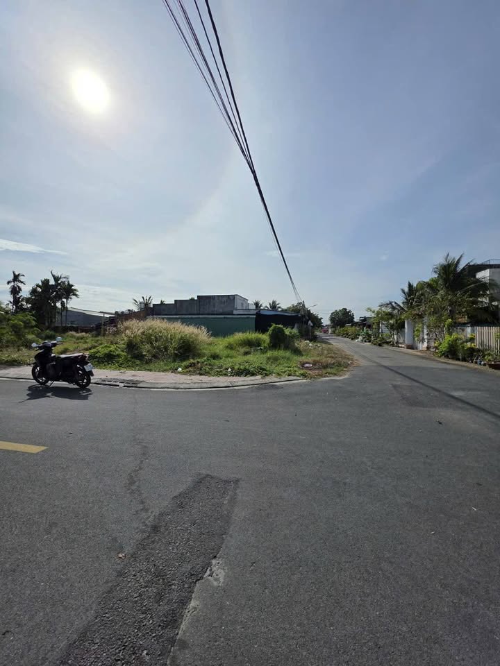 Đất 2 mặt tiền Ninh Thạnh, Tây Ninh 633m² - Vị trí vàng cho khu nghỉ dưỡng!