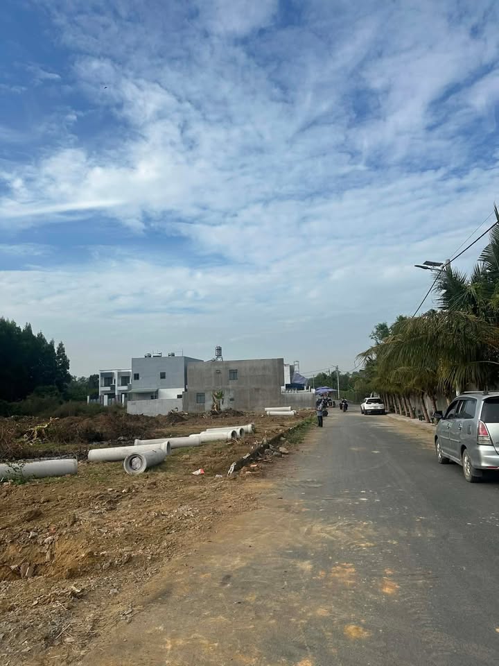 Đất nền Thạnh Phú, Vĩnh Cửu 100m² giá 889 triệu - Sổ riêng thổ cư 100%!