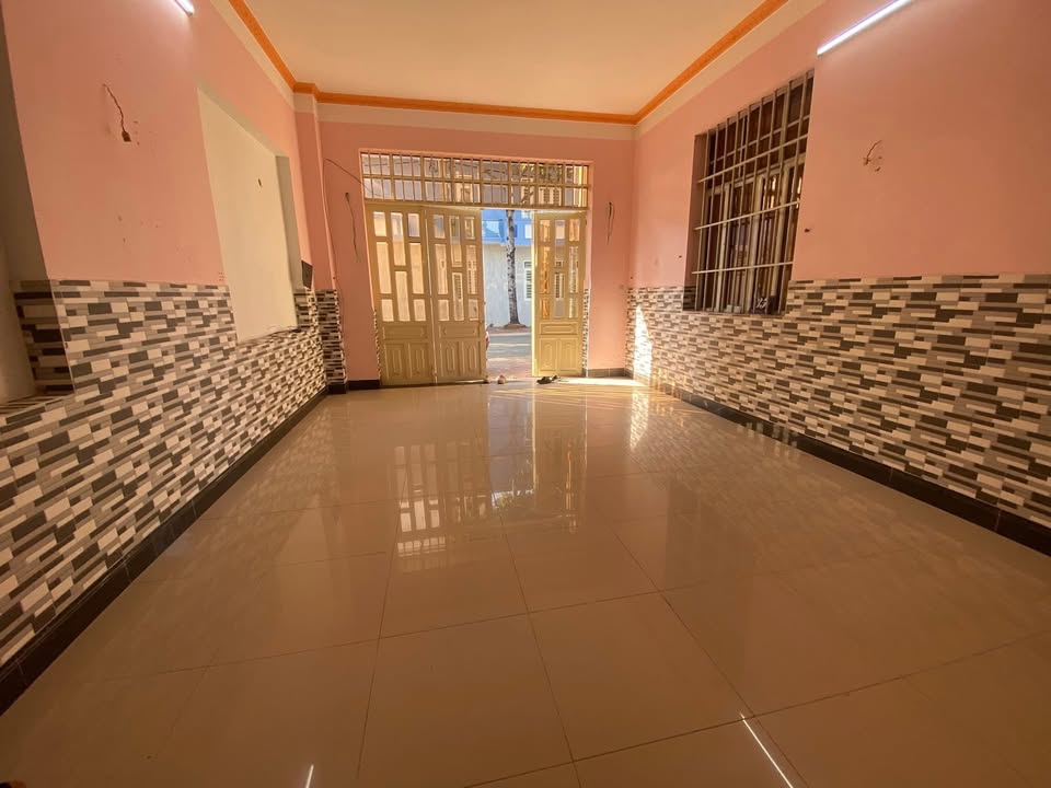 Nhà cho thuê phường Long Tâm TP Bà Rịa 3 phòng ngủ giá 4.5 triệu - Thích hợp ở hoặc làm văn phòng!