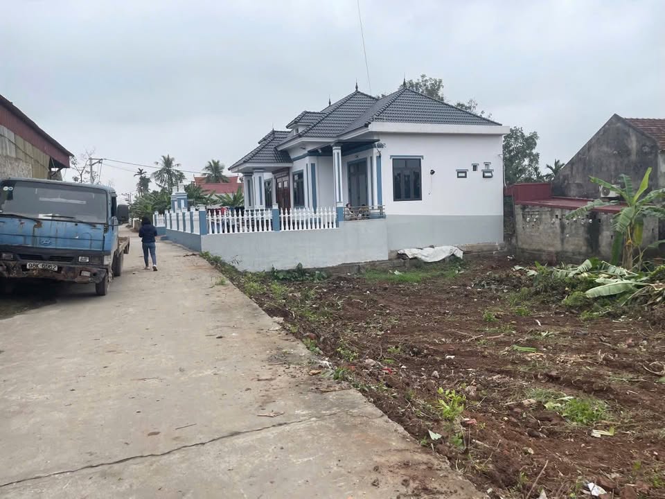 Lô đất Đức Hợp, Kim Động 61,4m² giá 1,2 tỷ - Sổ đỏ chính chủ, đường ô tô