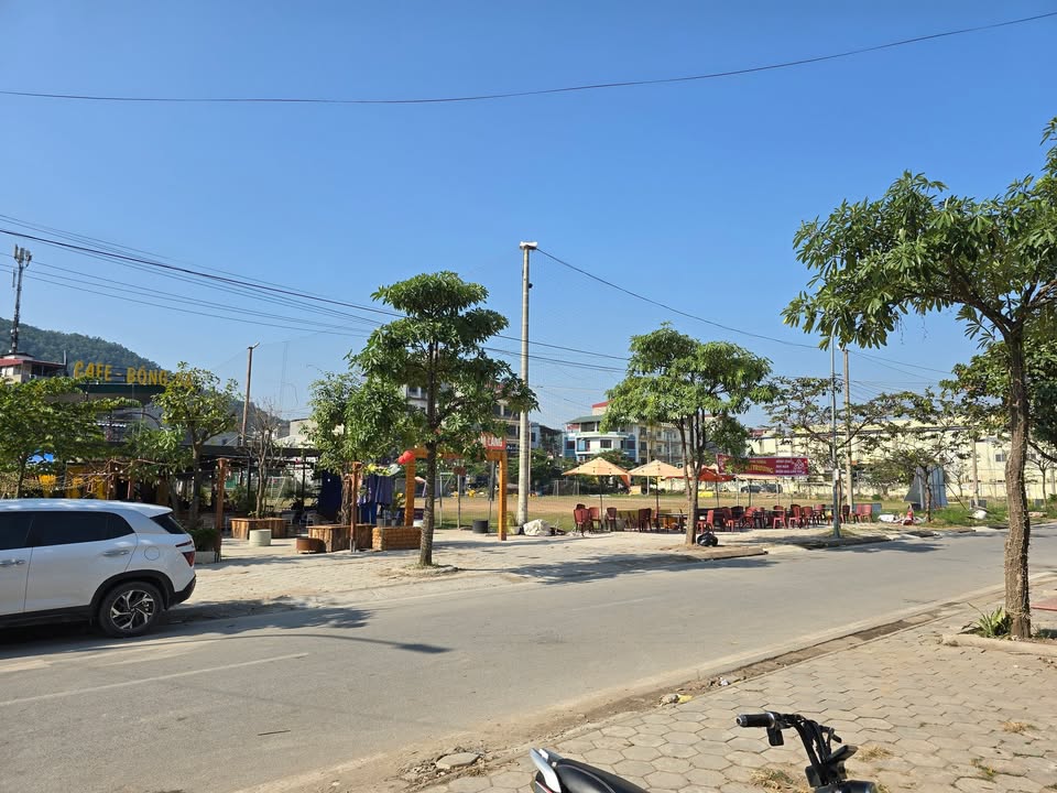 Đất nền Vân Dương, Quế Võ 76m² giá 6 tỷ - Nhìn sân bóng Lãm Làng