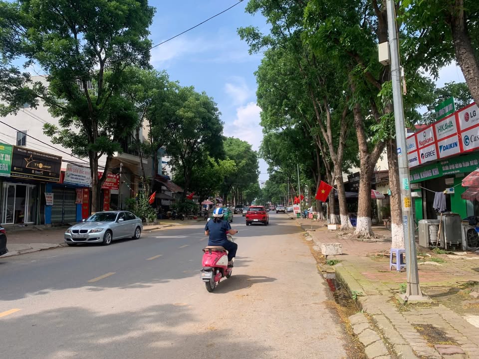 Nhà 2 tầng mặt đường Đấu Mã, phường Đại Phúc, Bắc Ninh - Kinh doanh sầm uất!