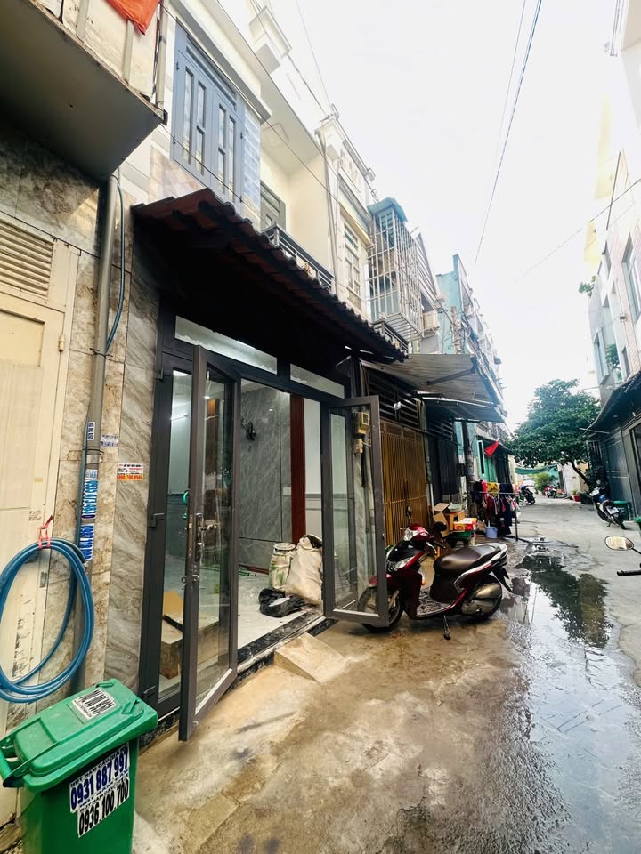 Nhà mới Quận 12 24m² giá 1.568 tỷ - Gần Bệnh Viện chỉ 500m!