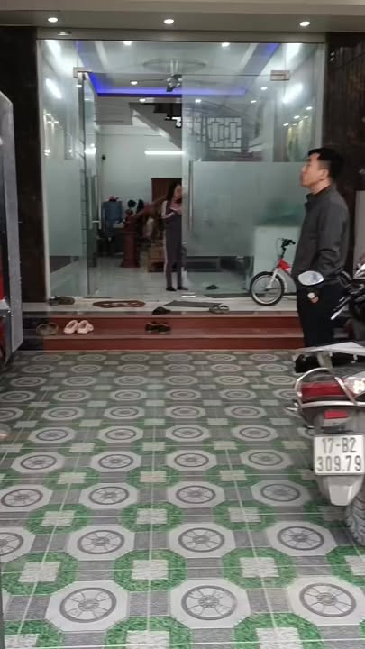 Nhà 3 tầng đường Trần Lãm, Thái Bình 52m² giá 4.3 tỷ - Chính chủ bán gấp!