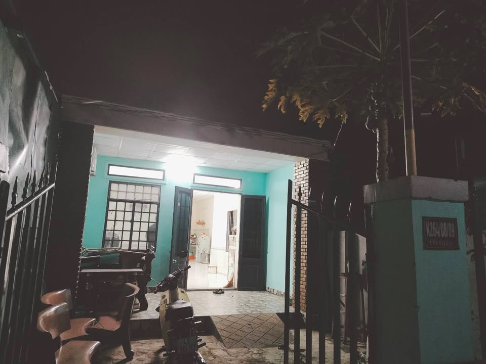 Nhà nguyên căn cho thuê tại Kiệt 264 Tô Hiệu, 110m² - Giá chỉ 4,5 triệu/tháng!