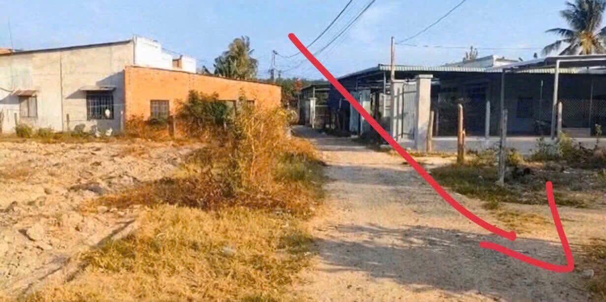 Đất nền Dương Minh Châu 176.8m² giá 430 triệu - Sổ hồng chính chủ, vị trí đắc địa!