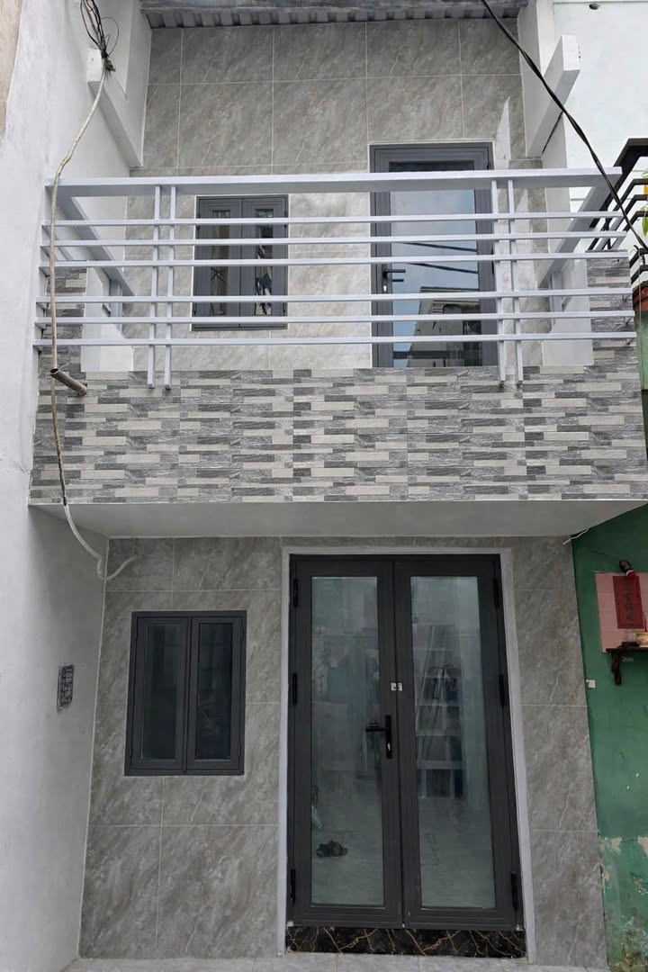 Nhà phố Bình Tân 13m² giá 1.85 tỷ - Chính chủ, sổ hồng đầy đủ!