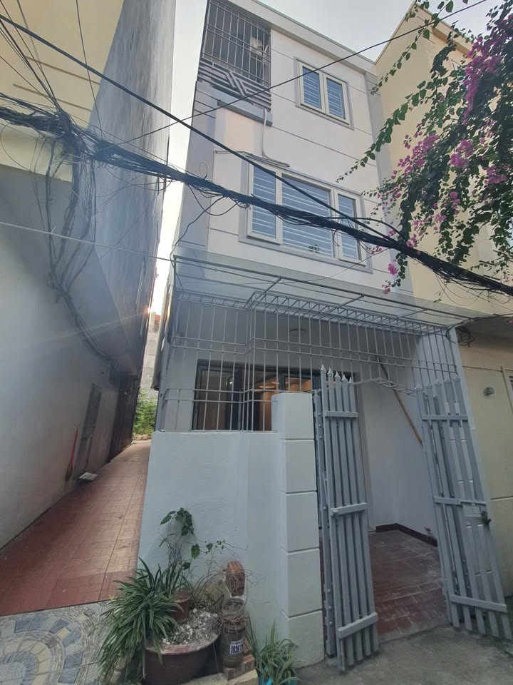 Nhà 3 tầng đẹp Ngõ 213 Đông Khê, Ngô Quyền, Hải Phòng 48.85m² giá 3.55 tỷ - Về ở ngay!