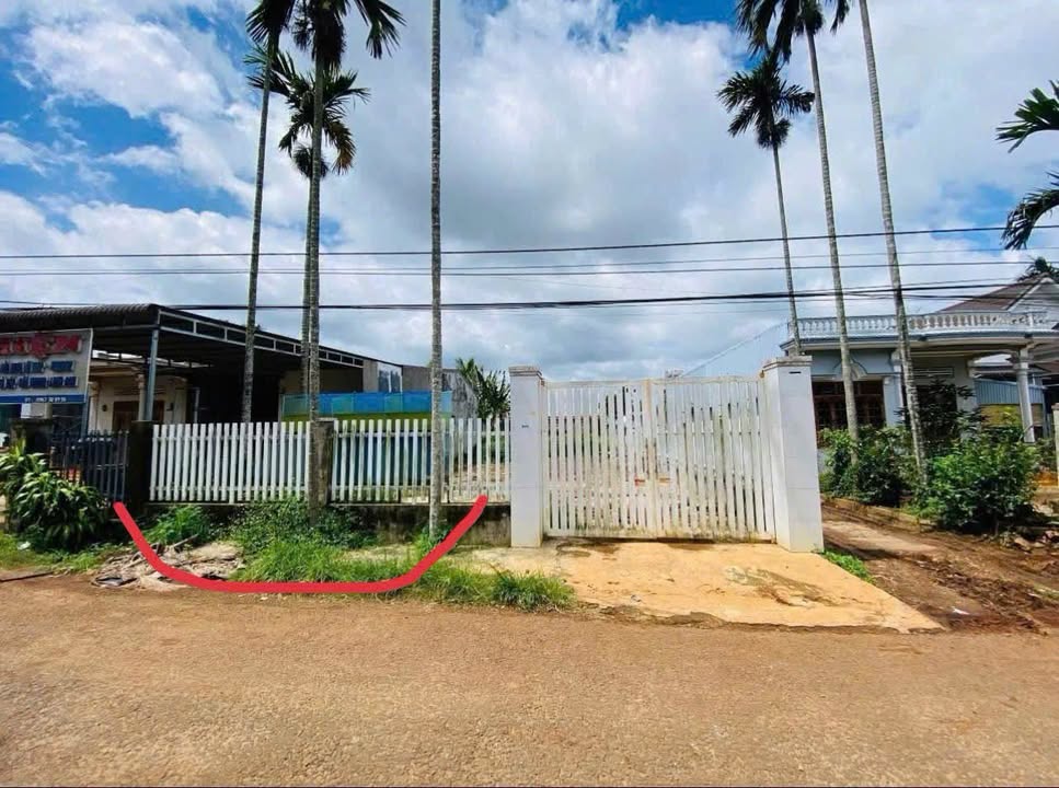 Đất nền Tân An Buôn Ma Thuột 200m² giá 2.3 tỷ - Đầu tư sinh lời ngay!