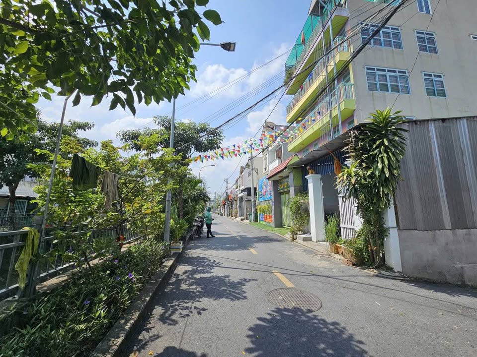 Bán đất Thạnh Lộc 37, Quận 12, 76m² - Khu vực phát triển, giá tốt!