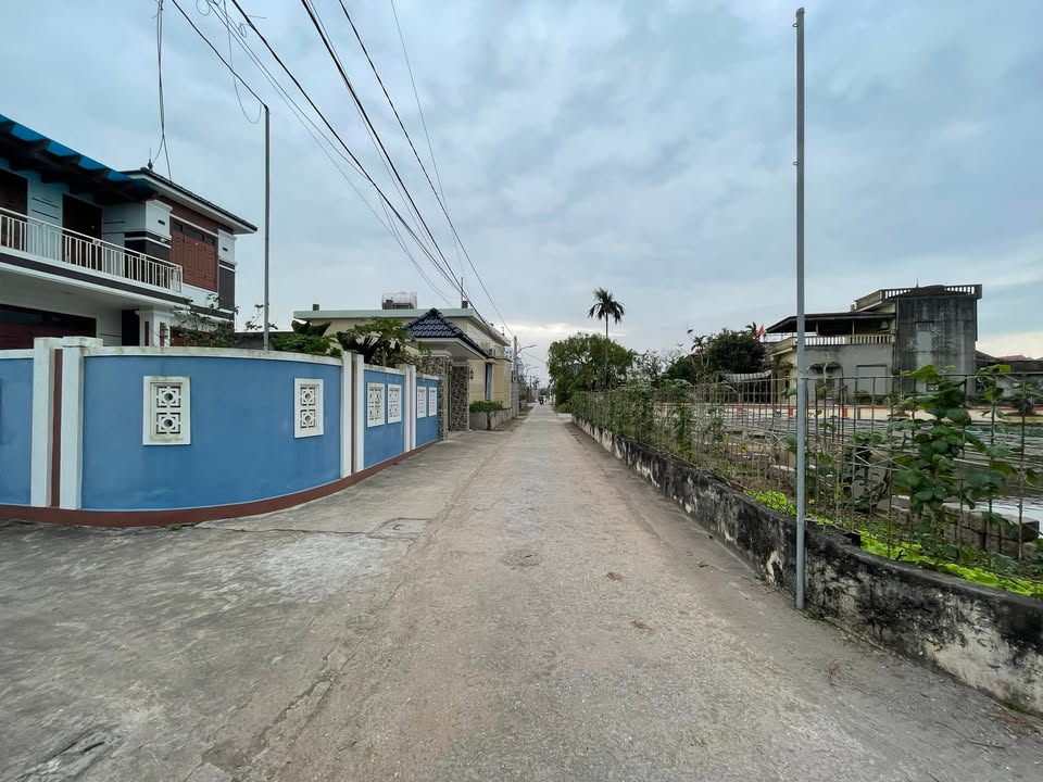 Đất nền Xuân Tân 240m² giá chỉ 700 triệu - Mặt tiền 10m, cơ hội đầu tư lý tưởng!