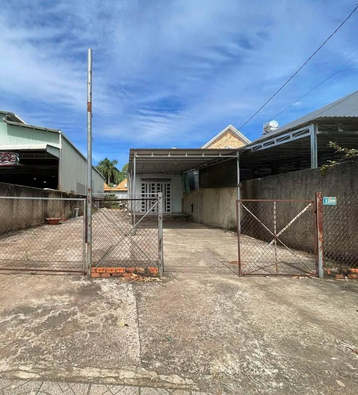 Đất mặt tiền đường đôi Thác Mơ, Phước Long 450m² giá 4.5 tỷ - Phù hợp kinh doanh!