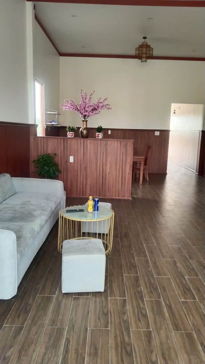 Nhà bán Tiến Thành, Đồng Xoài 110m² - Đang hoàn thiện, giá chỉ 1 tỷ!