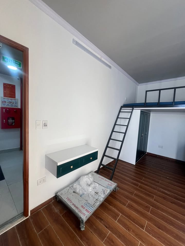 Căn hộ studio Pháo Đài Láng Đống Đa 25m² - Full nội thất, sẵn sàng ở ngay!