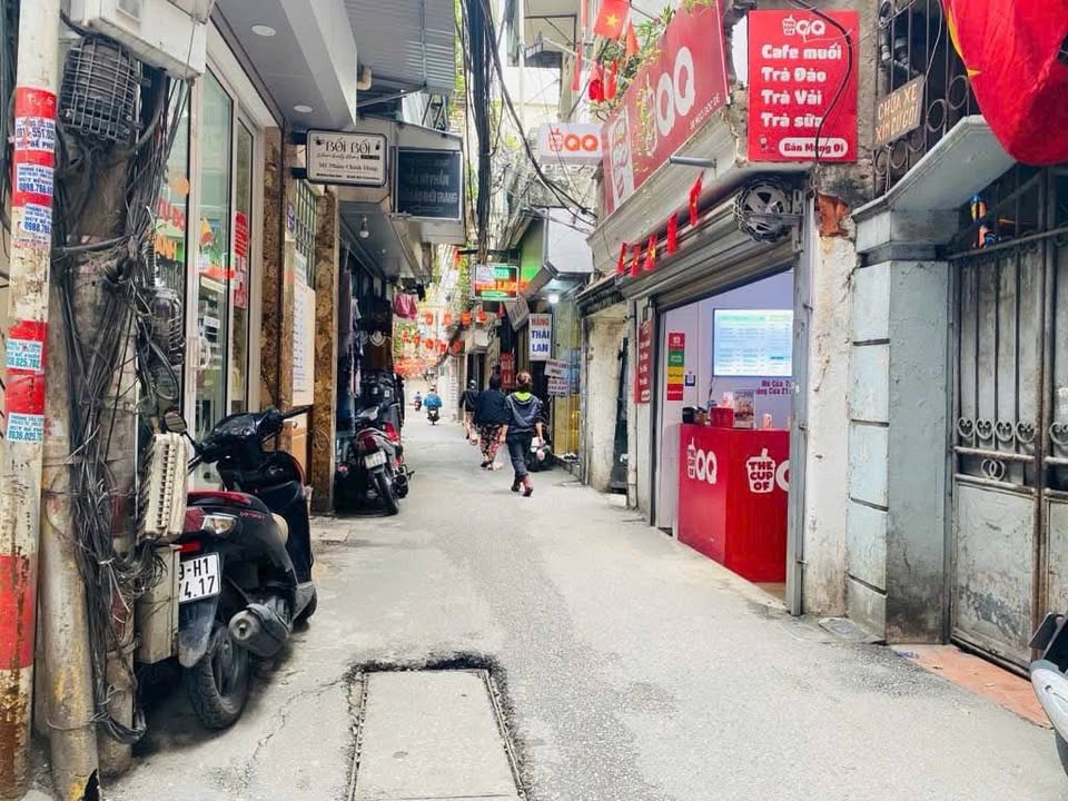 Nhà phố Mai Động, Hoàng Mai 40m² giá 12 tỷ - Mặt ngõ ô tô thông thoáng, kinh doanh sầm uất!