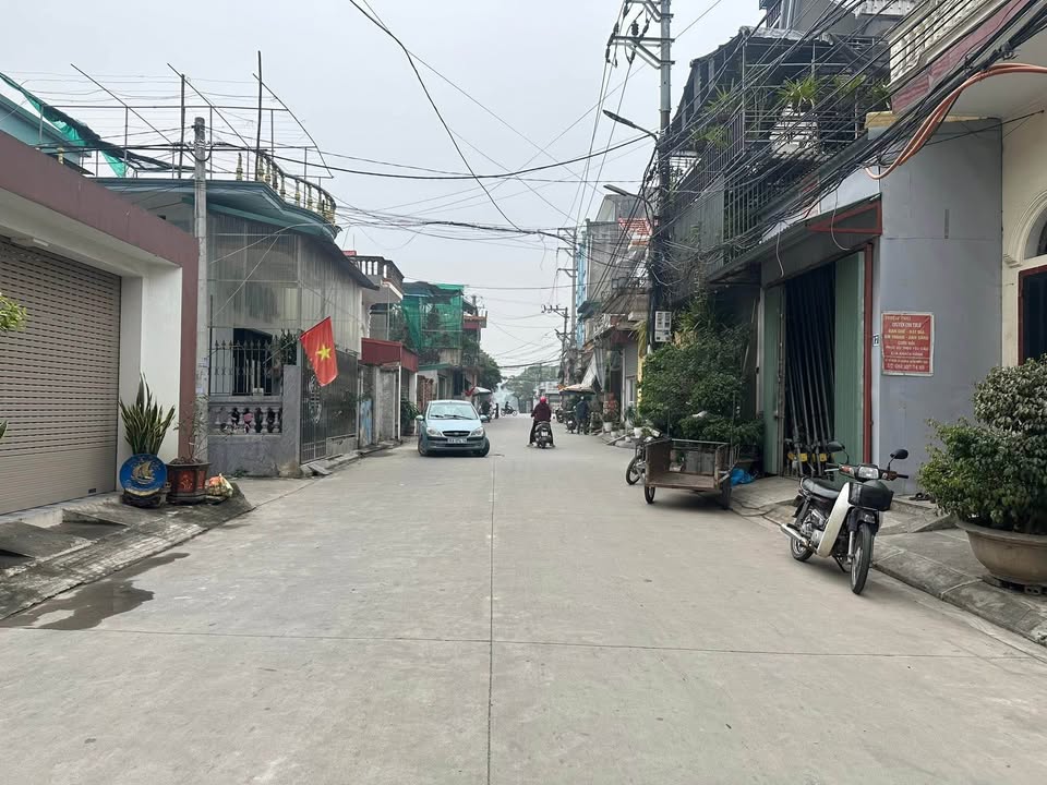 Đất nền Ninh Khánh 61.2m² giá 2 tỷ - Vị trí đắc địa, thuận tiện đi lại!