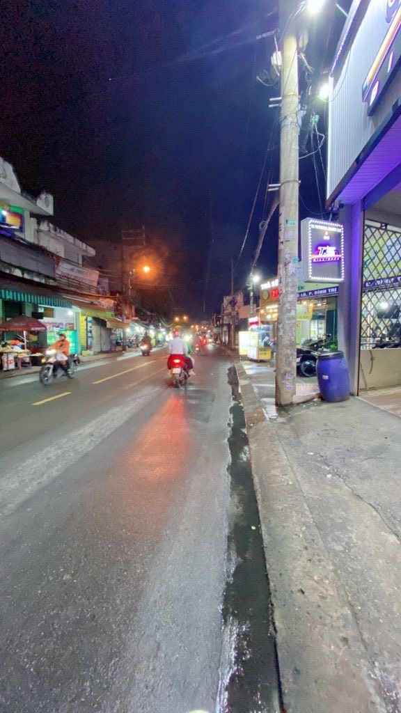 Nhà phố Bình Tân 170m² giá 26 tỷ - Mặt tiền kinh doanh hấp dẫn!