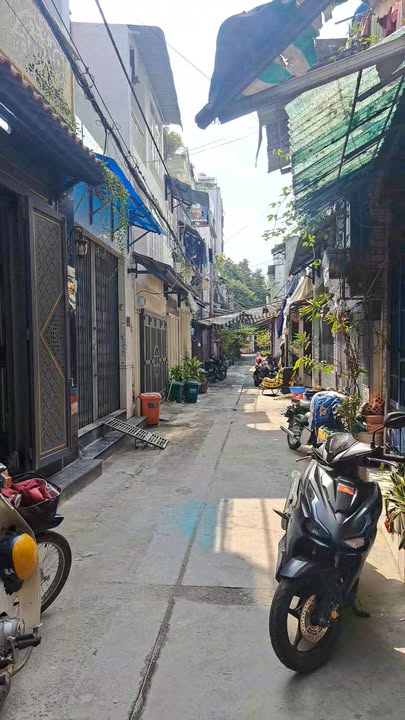 Nhà đẹp Bình Hưng Hòa A, Bình Tân 32m² giá thương lượng - Sẵn sàng vào ở ngay!