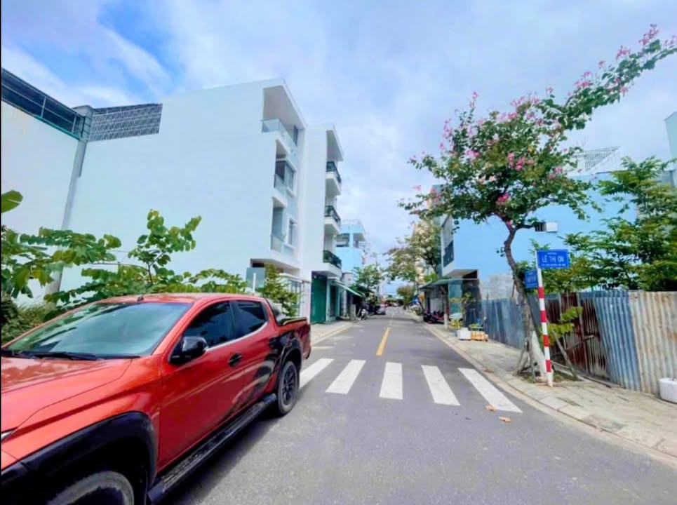 Đất lô góc TĐC VCN Phước Long Nha Trang 59,5m² giá 5.8 tỷ - Đầu tư sinh lời cao!