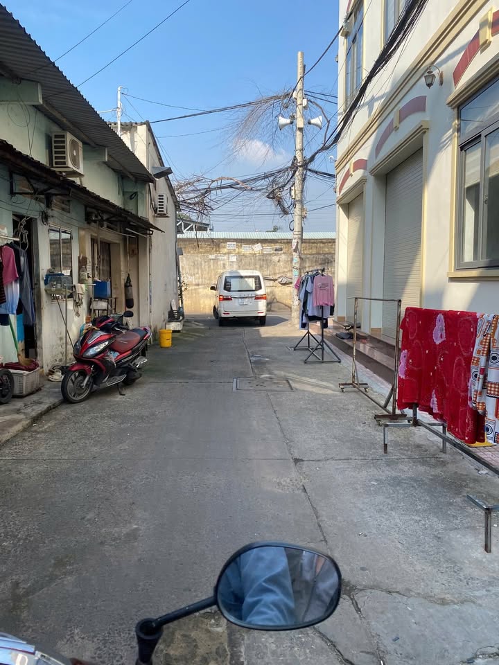 Dãy nhà trọ Phước Long A, Thủ Đức 217m² giá 11.5 tỷ - Đầu tư sinh lời hấp dẫn!