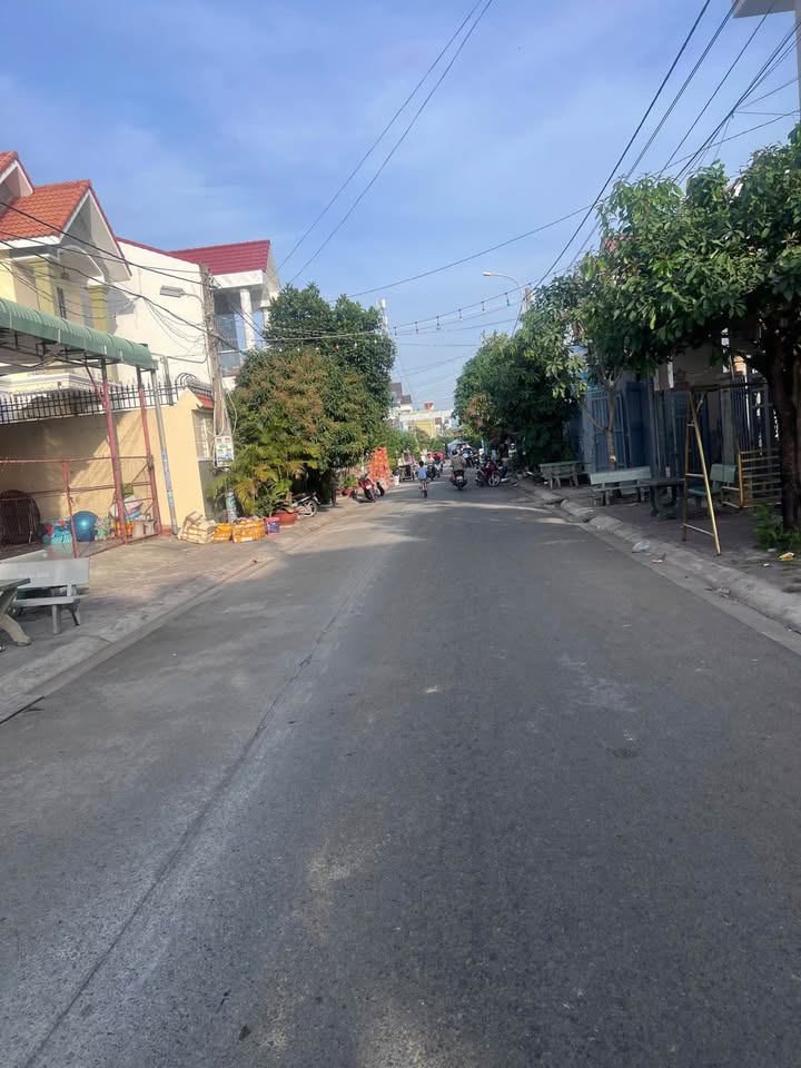 Nhà cấp 4 Phước Tỉnh 96m² giá 2.4 tỷ - Cách biển chỉ 200m!