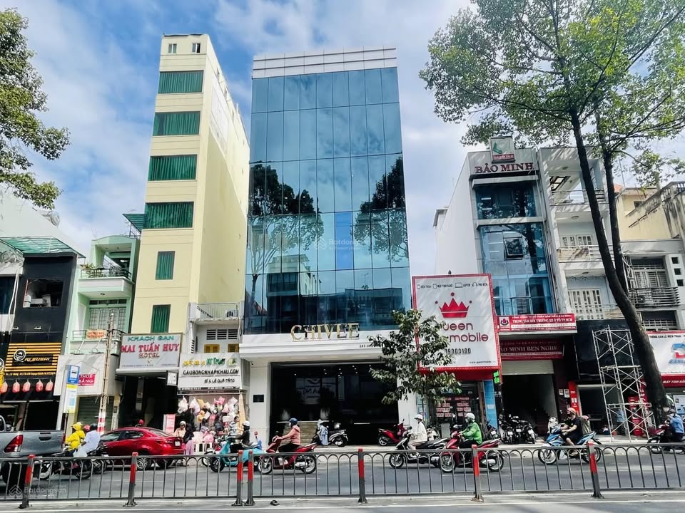 FrontHouse mặt tiền đường Ba Tháng Hai Quận 10 diện tích 225m² giá 180 tỷ - Đầu tư sinh lời hấp dẫn!