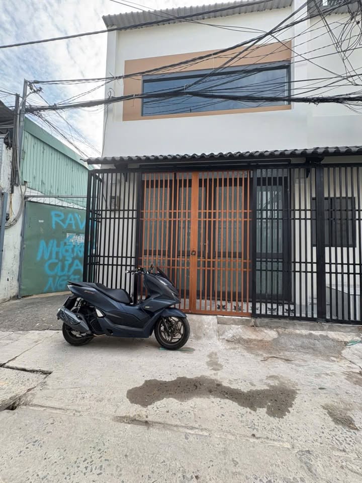 Nhà riêng Bà Điểm Hóc Môn 48m² giá 1.85 tỷ - Vị trí đẹp, xe tải tận cửa!