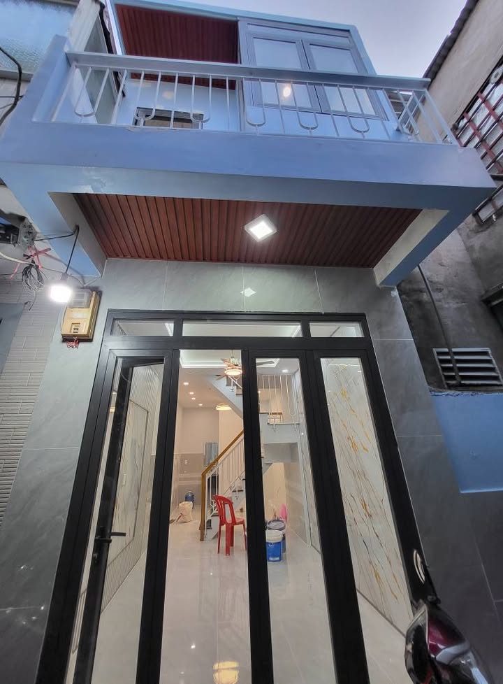 Nhà phố Trung Mỹ Tây Quận 12 42m² giá 2.45 tỷ - Sổ hồng riêng, hoàn công đầy đủ!