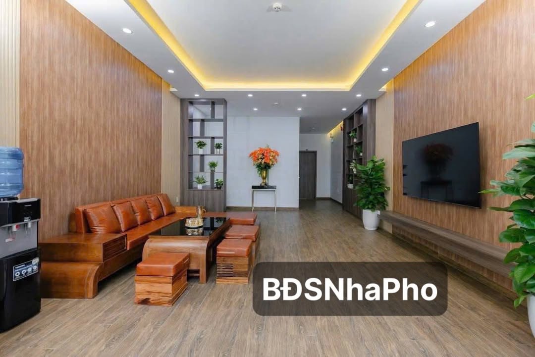 Nhà cho thuê mặt tiền đường Hồ Nghinh, quận Sơn Trà, 90m² - Phù hợp kinh doanh lưu trú