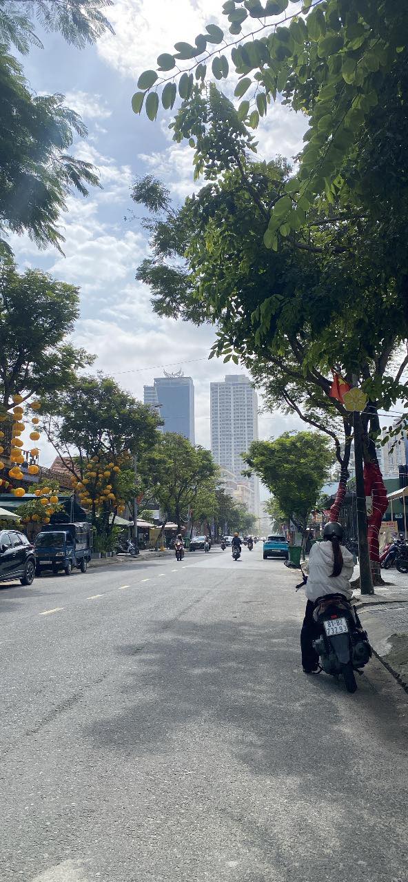 Nhà mặt tiền đường Hoàng Diệu, quận Hải Châu 3 tầng giá 35 triệu - Địa điểm kinh doanh lý tưởng!