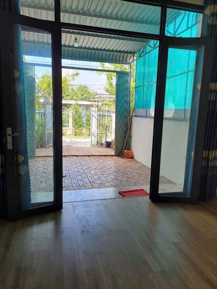 Nhà mặt tiền đường Văn Tấn Bảy, TP Cao Lãnh 104m² giá 1.85 tỷ - Chính chủ bán gấp!