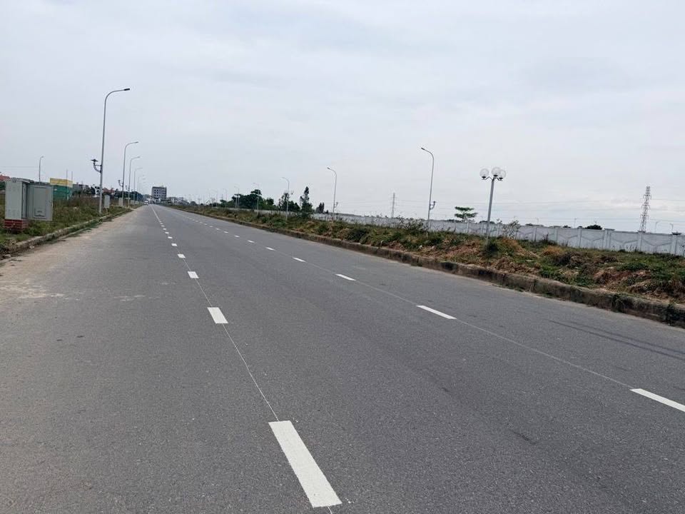 Đất đấu giá Hương Đình, Sóc Sơn 105m² - Kinh doanh 24/7, hướng Nam