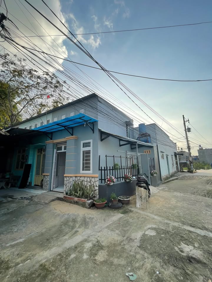 Nhà Hóc Môn 30m² giá thỏa thuận - Nở hậu, gần chợ Nhị Xuân!