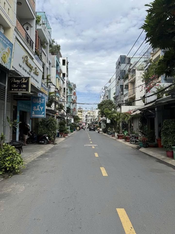 Nhà mặt tiền đường Số 17, Gò Vấp 60m² giá 9,8 tỷ - Kinh doanh cực tốt!