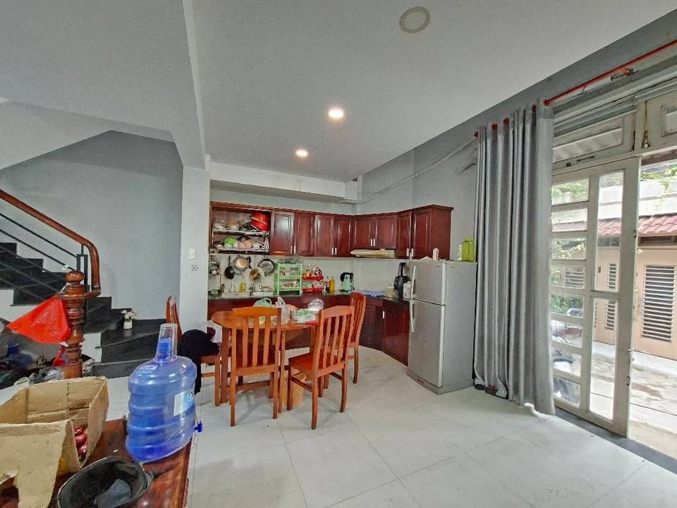 Nhà 4 Tầng 40m² Gò Vấp giá 5 tỷ - Đầu tư sinh lời ngay!