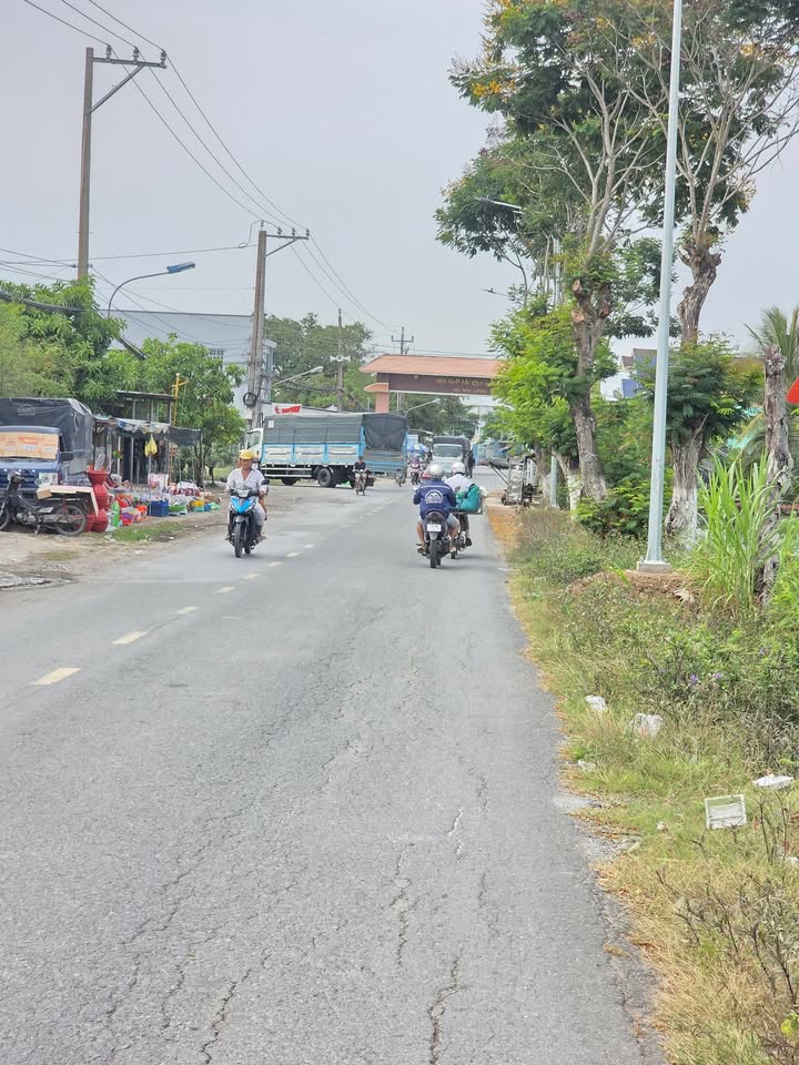 Đất nền ấp Chợ, Tân Thành, Gò Công 410m² giá 850 triệu - Đầu tư sinh lời lý tưởng!