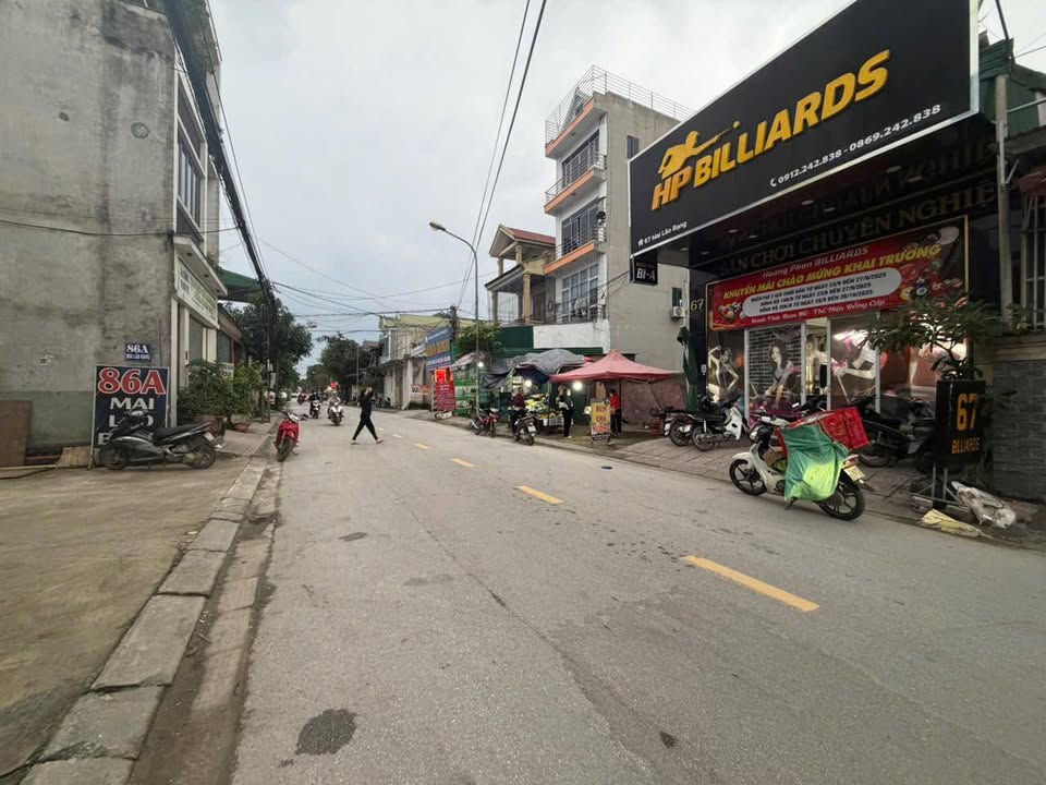 Nhà 3 tầng mặt đường Mai Lão Bạng Vinh 148m² giá 8 tỷ - Kinh doanh sầm uất!