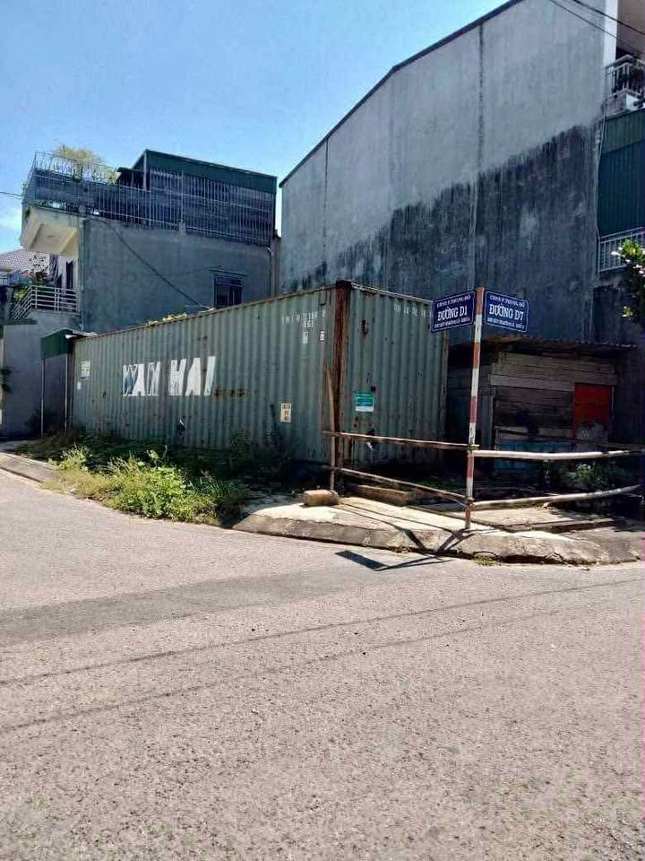 Cho thuê mặt bằng 150m² đường Phượng Hoàng - Lô góc 2 mặt tiền thoáng đãng!