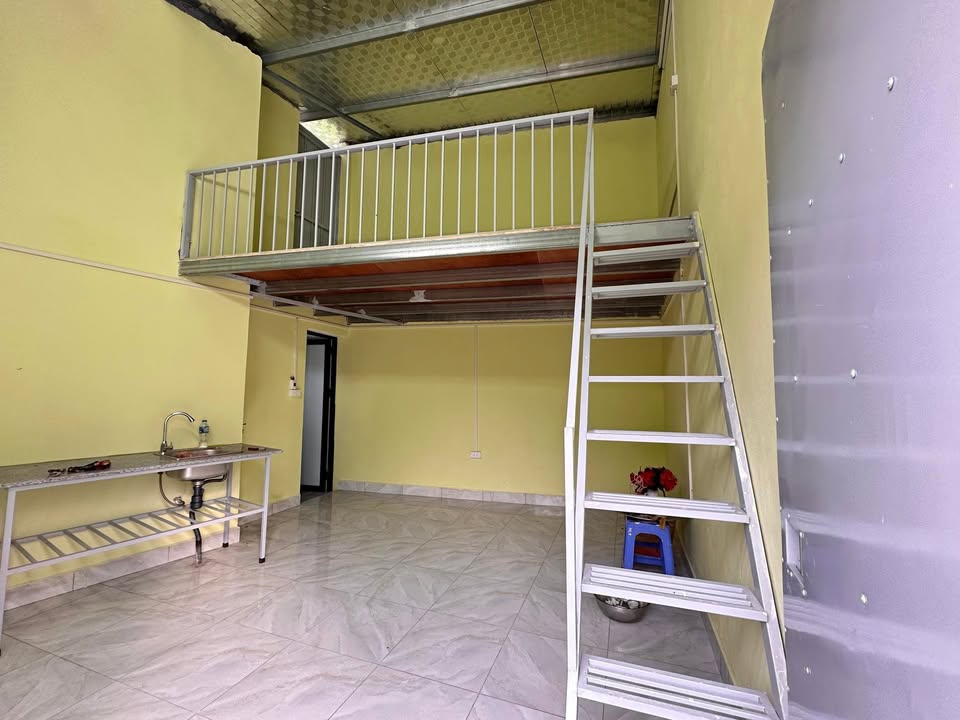 Cho thuê phòng trọ ngõ 242 đường Tây Mỗ - Giá cả thỏa thuận hấp dẫn!