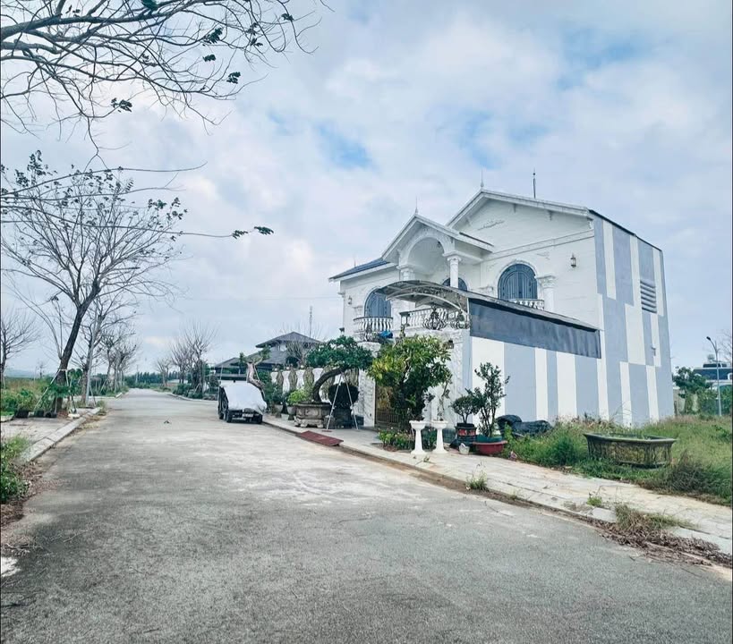 Đất biệt thự KDC 577 Quảng Ngãi 278m² giá 3.05 tỷ - Lô kề góc lý tưởng cho xây dựng!