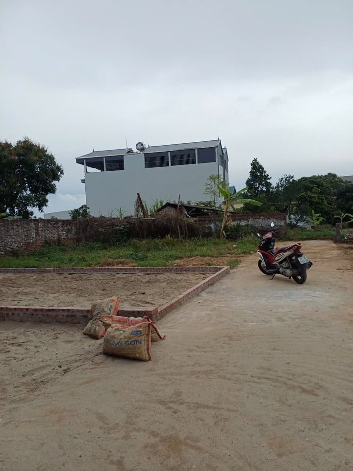 Đất nền Quang Tiến Sóc Sơn 51m² giá chỉ 1.8 tỷ - Đầu tư sinh lời ngay!