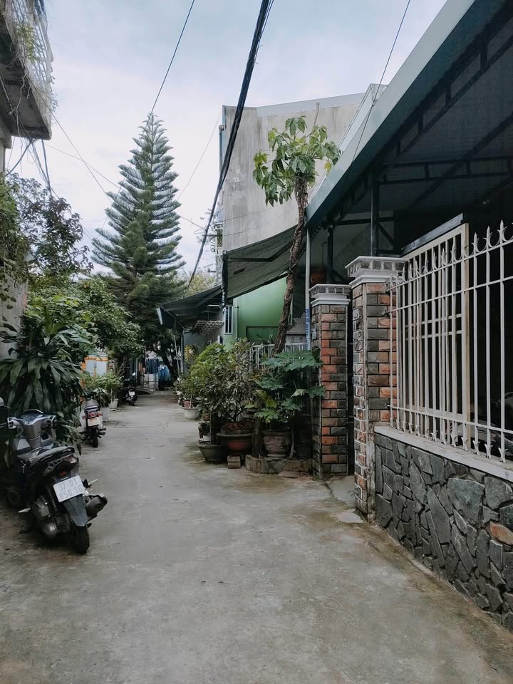 Nhà cấp 4 Đà Nẵng 224m² giá 3.15 tỷ - Sát bên Đại học Bách Khoa!