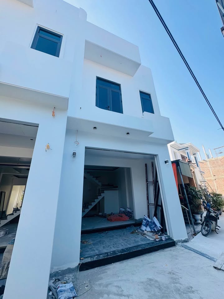 Nhà 2,5 tầng Bắc Sơn - An Dương 56m² giá 2.55 tỷ - Full nội thất, tiện nghi sống lý tưởng!