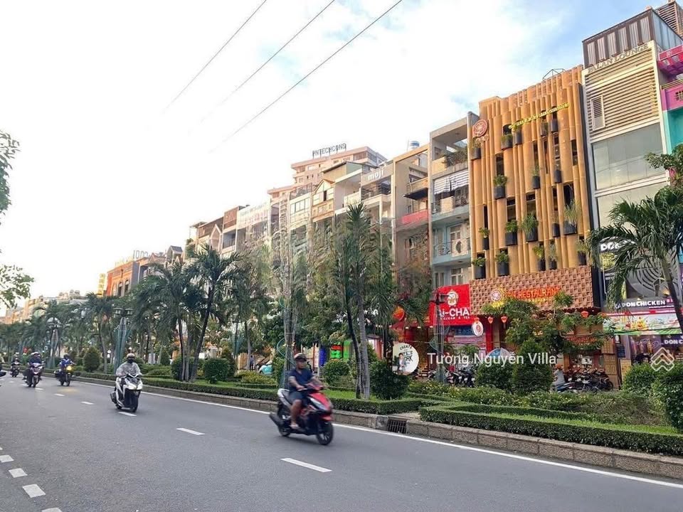 Cho thuê nhà mặt tiền Phan Xích Long, Bình Thạnh 277m² giá 65 triệu - Khu vực kinh doanh sầm uất!