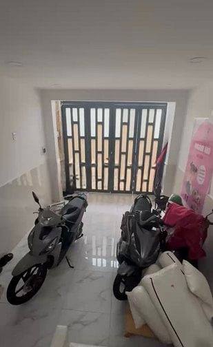 Nhà Hẻm Trần Quang Khải, Tân Định, Quận 1, 35m² - Sổ Hồng, Giá 6.5 tỷ!