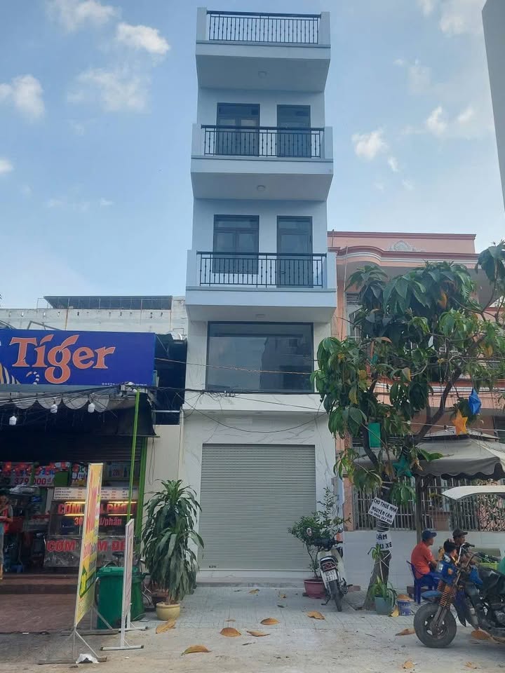 Nhà nguyên căn 72 Nguyễn Sỹ Sách, Tân Bình 72m² giá 25 triệu - Mới xây, phù hợp kinh doanh!