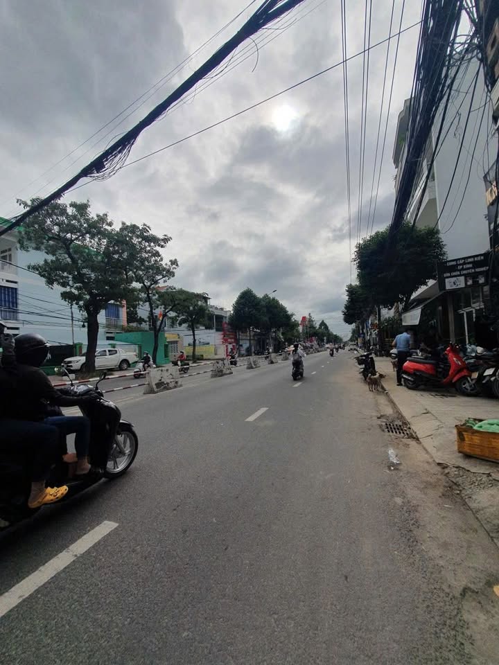 Cho thuê mặt tiền Lê Hồng Phong Nha Trang 250m² - Mặt tiền kinh doanh sầm uất!