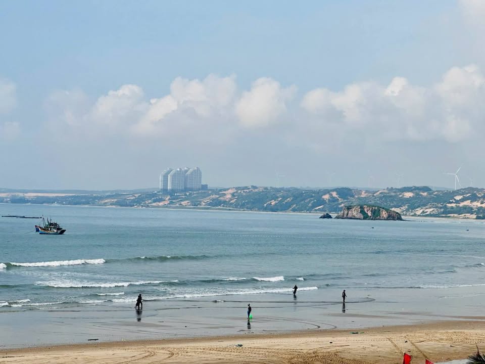 Đất mặt biển Hòa Thắng, Bắc Bình 1027m² giá 14.5 tỷ - Cơ hội đầu tư hấp dẫn!